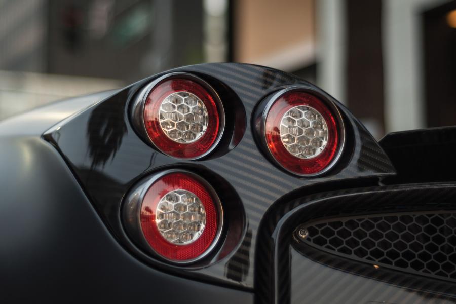 Детали экстерьера Pagani Huayra Pacchetto Tempesta 2016 года  (NA) (фото 26 из 40)